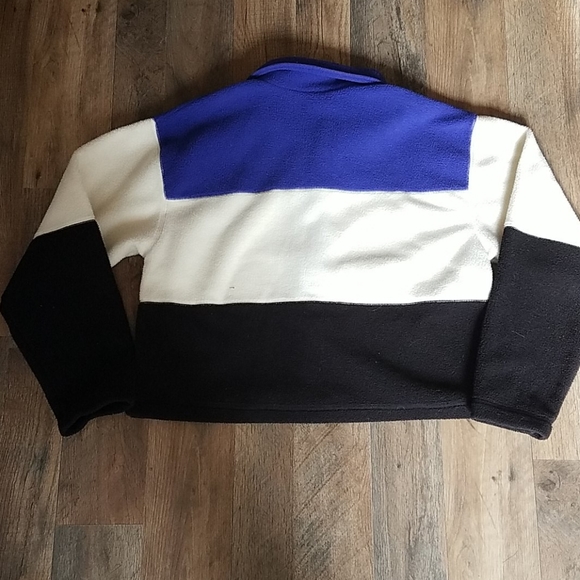 Blue , white , and black cropped zip up jacket - Picture 3 of 3